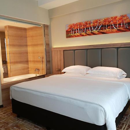 Ksl Hot Spring Resort Johor Bahru Exterior photo