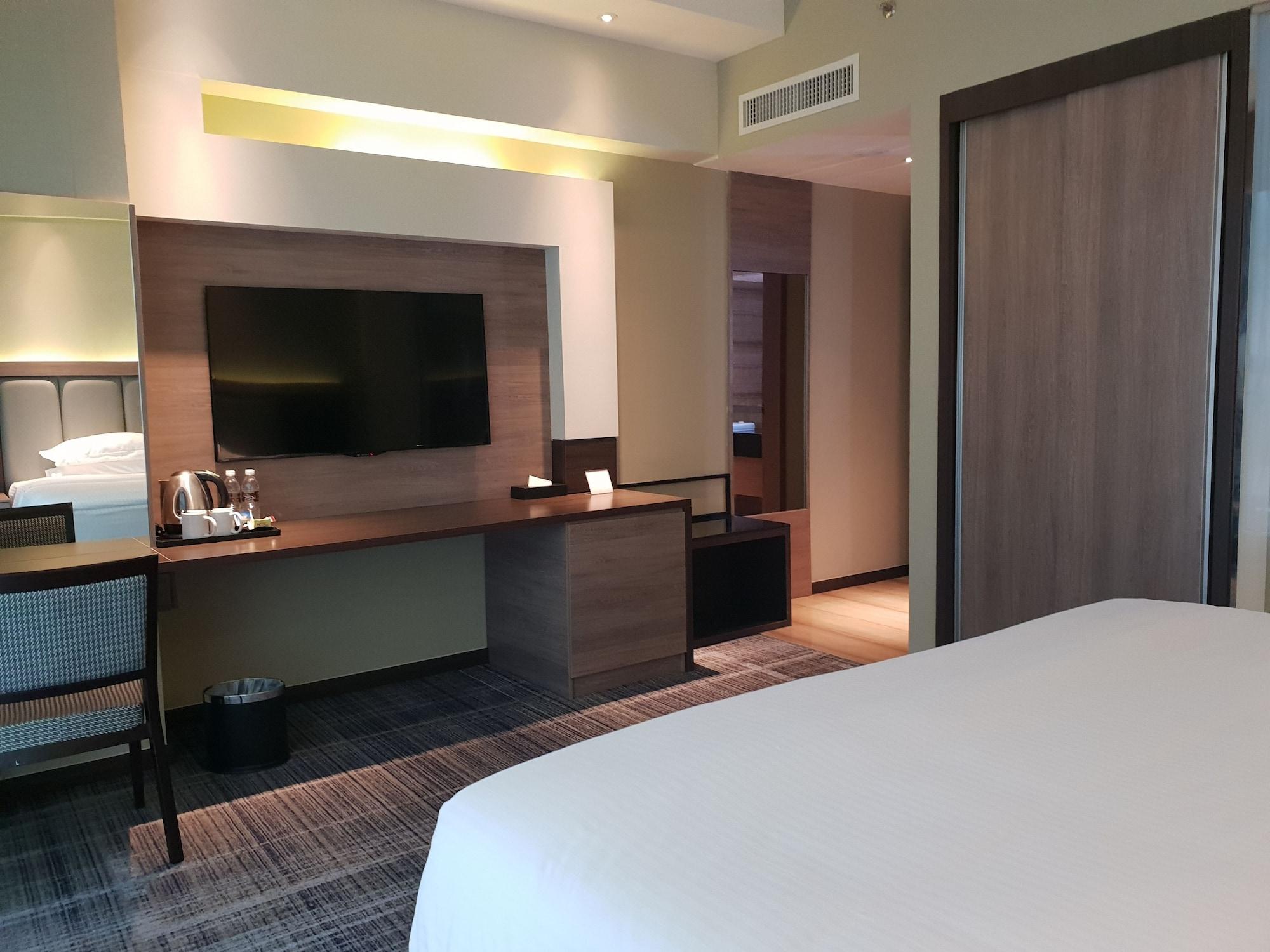 Ksl Hot Spring Resort Johor Bahru Exterior photo